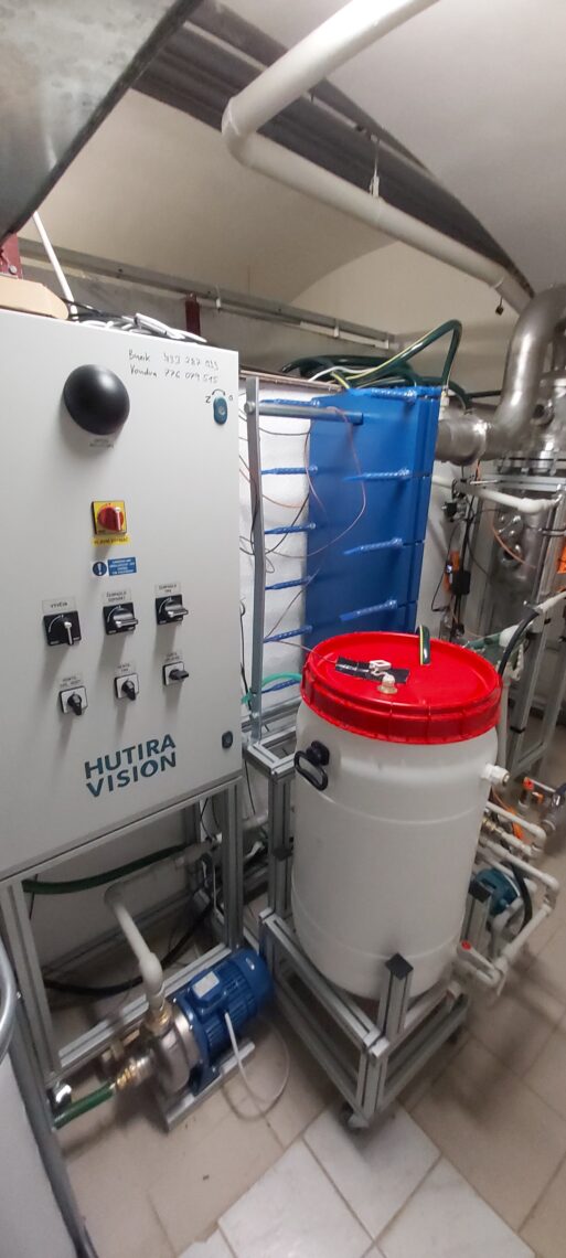 HUTIRA – VISION technologies make it possible to treat even heavily polluted water. This saves costs and increases capacity for companies | HUTIRA