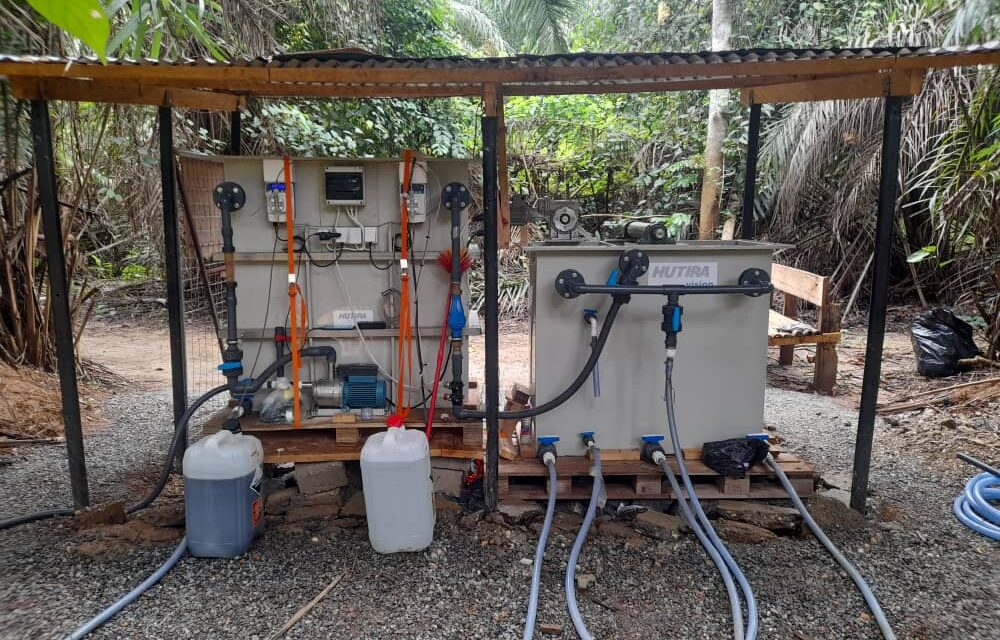 We are combating a shortage of drinking water. We built a test facility in Ghana, Africa, to design a container-based treatment plant for treating raw river water | HUTIRA