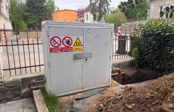 Mobilní regulační sestava RZ pomáhá při rekonstrukci místní sítě | HUTIRA