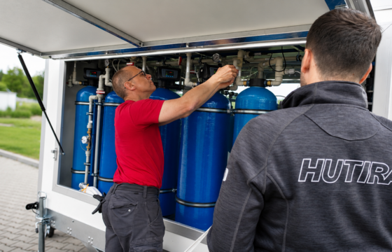 Pět mobilních úpraven vody HUTIRA míří na Ukrajinu | HUTIRA