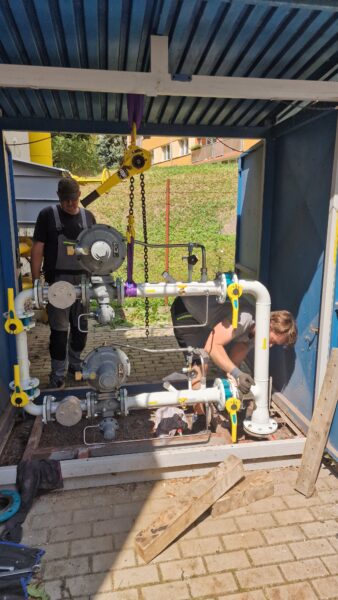 Rekonstrukci regulační stanice v&nbsp;Havlíčkově Brodě jsme zvládli během jediného dne | HUTIRA